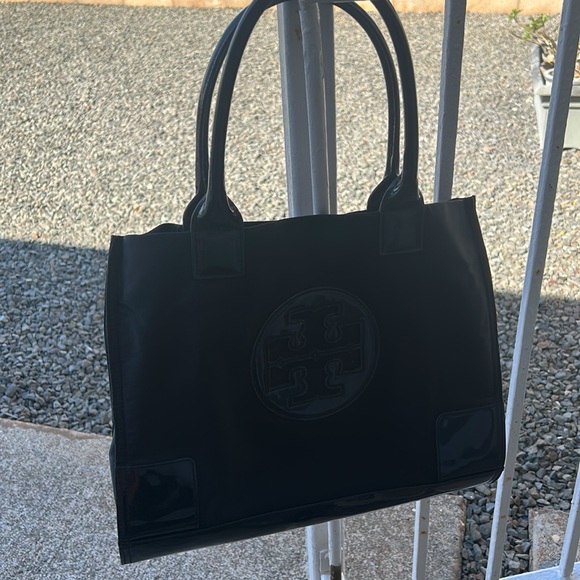 Tory Burch nylon handbag should bag purse black - Picture 5 of 16